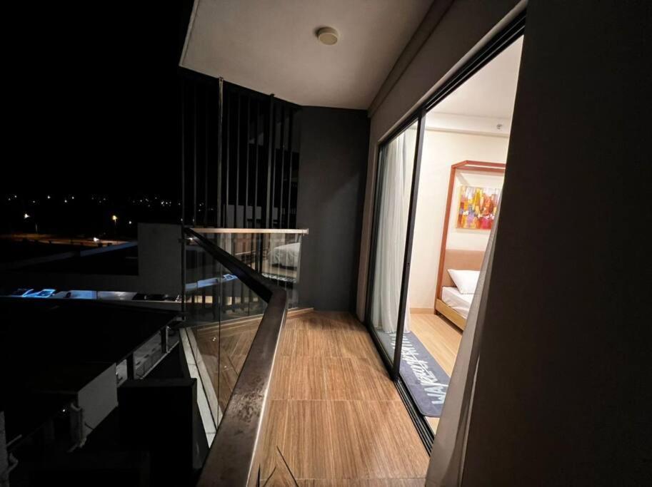 קואנטאן Timurbay Seafront Residence By Ozzy Azizi מראה חיצוני תמונה